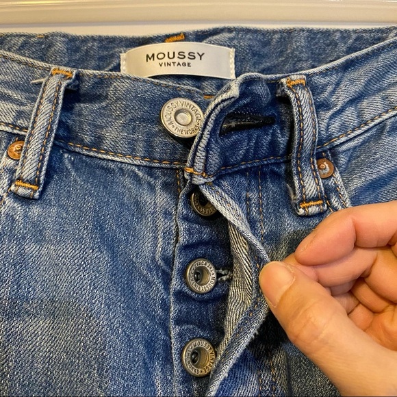 MOUSSY Button Fly Mid Rise Tapered Jeans Size 24 - Picture 6 of 10